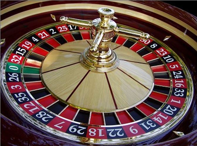JILI Online Casino کھلاڑیوں کے لیے لائیو کیسینو سیکشن